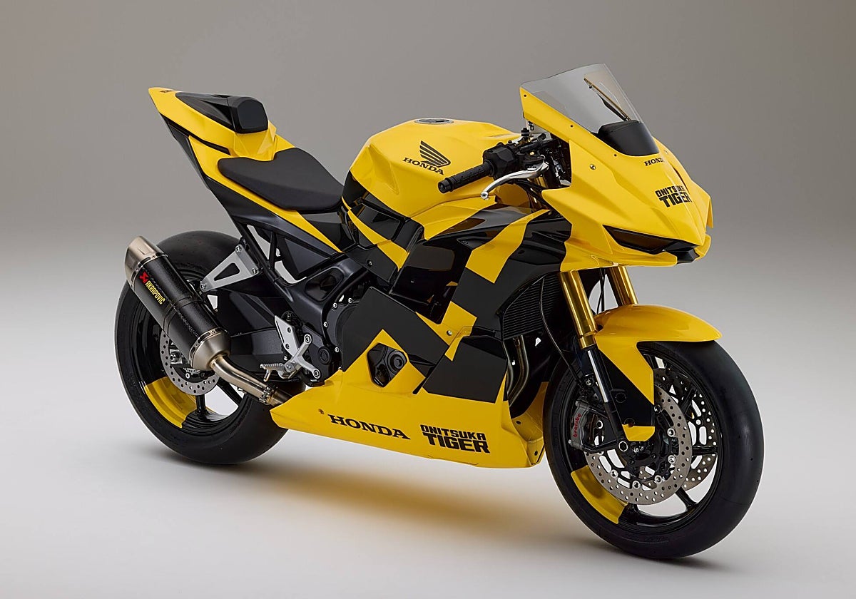 Honda y Onitsuka Tiger presentan en Milán una moto conceptual inspirada en la moda