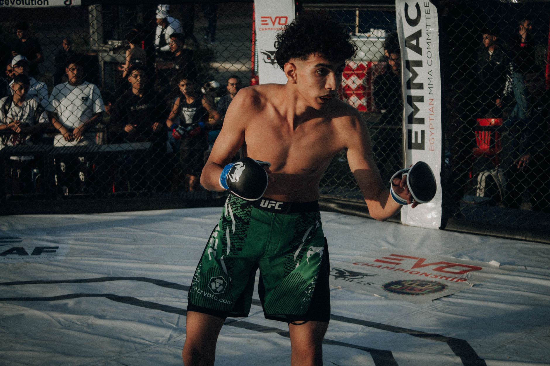 Santiago Luna desafía a Aleksandre Topuria antes de UFC Catar: «Su poder no es el de su hermano»